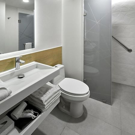 City Express Plus By Marriott Ciudad De Mexico Interlomas Eksteriør billede