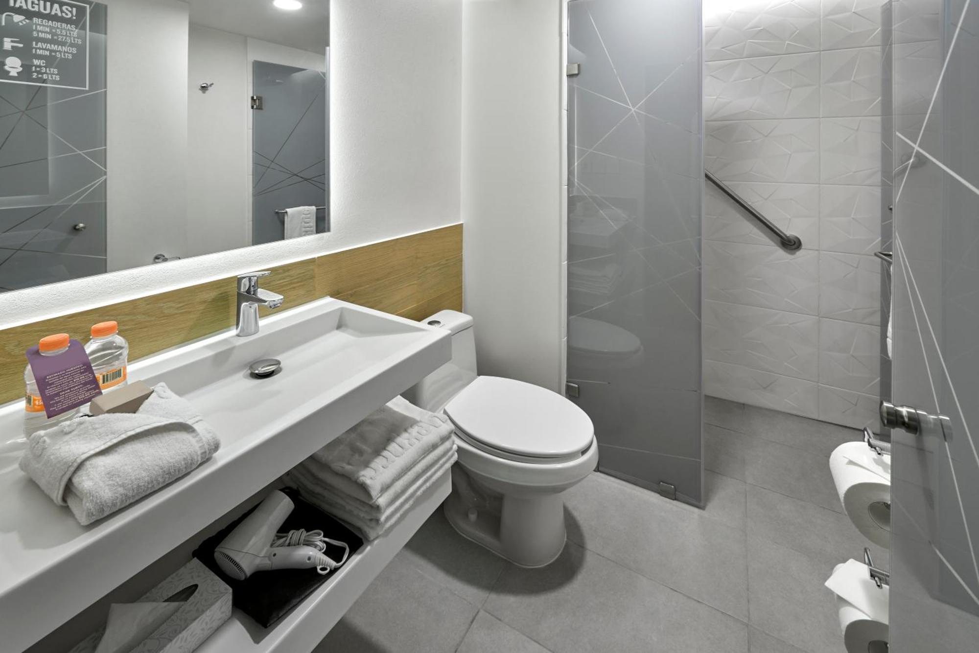 City Express Plus By Marriott Ciudad De Mexico Interlomas Eksteriør billede